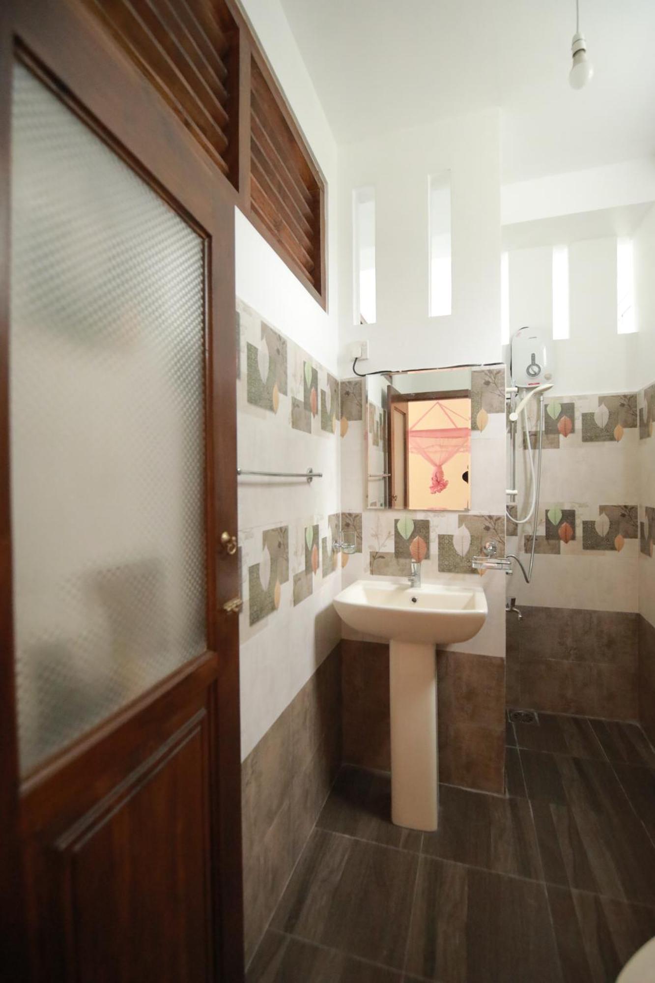 קנדי Renuka Inn מראה חיצוני תמונה