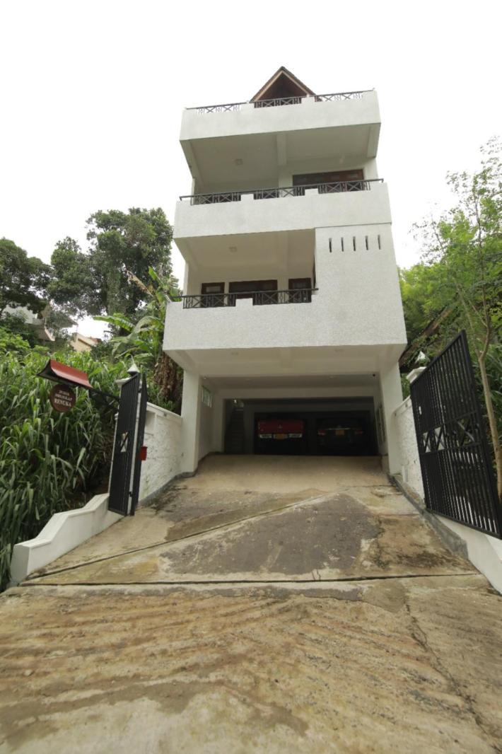 קנדי Renuka Inn מראה חיצוני תמונה