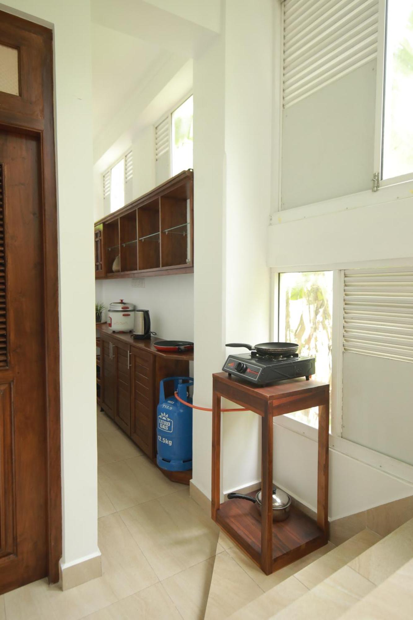 קנדי Renuka Inn מראה חיצוני תמונה