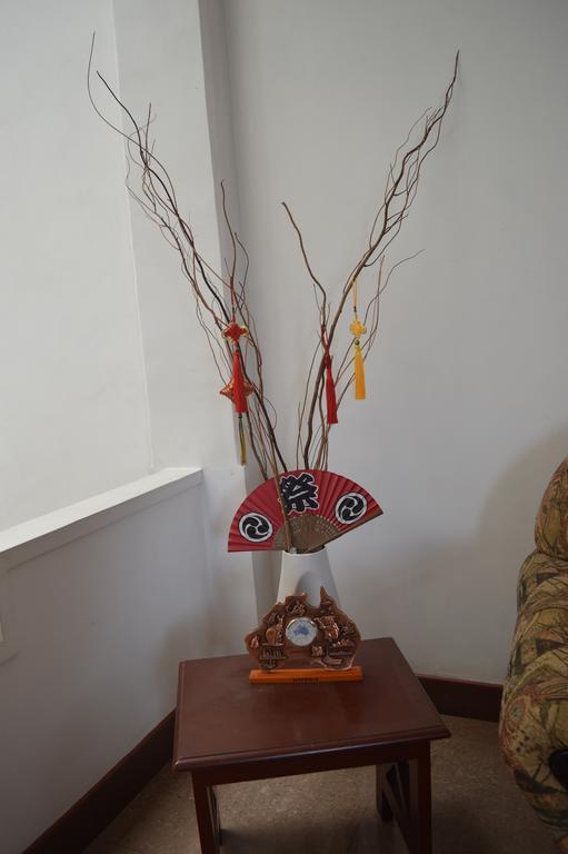 קנדי Renuka Inn מראה חיצוני תמונה